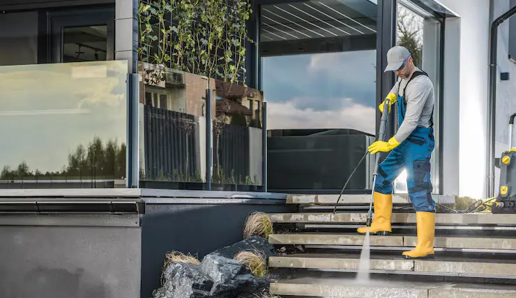 Exterior Cleaning & Power Washing Services